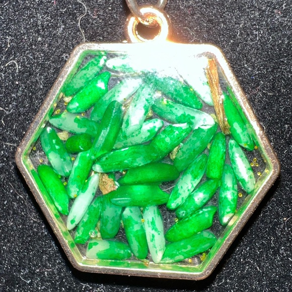 🍀Lucky rice pendant - Picture 5 of 5